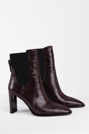 Mary Urban Class Serisi Kadın Bot